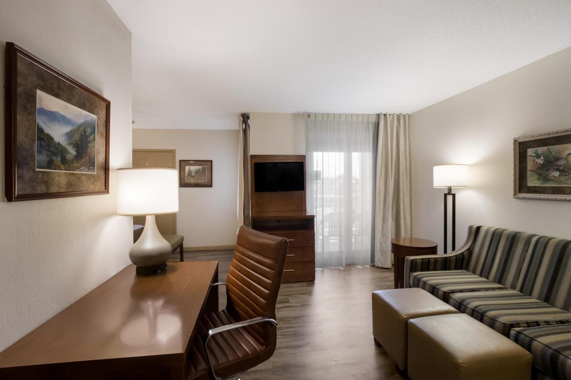 The Inn At Apple Valley, Ascend Hotel Collection Севьервилл Экстерьер фото
